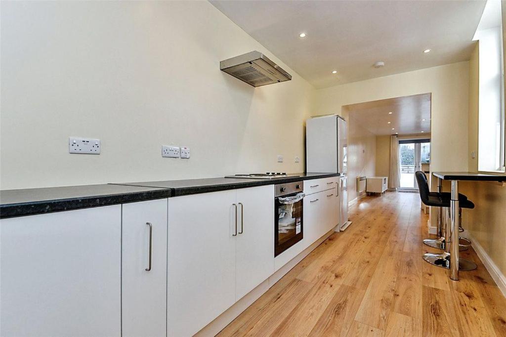 Beautiful Townhouse In Morecambe Eksteriør bilde